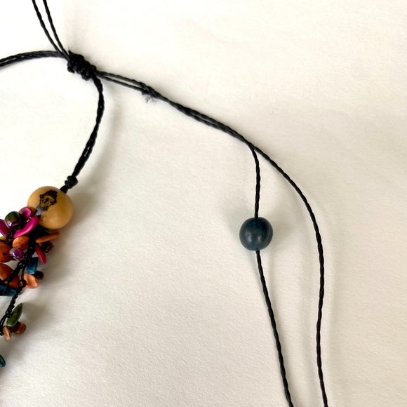 Panama Artisan Handmade Multi Colour Nut Beaded Adjustable String Necklace - Picture 6 of 15